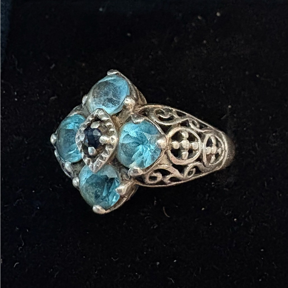 Elegant Sterling Silver and Blue Topaz and Sapphire Gemstones Ring